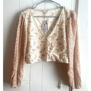 American Eagle Cropped Faux Wrapped Top with cinched sleeves